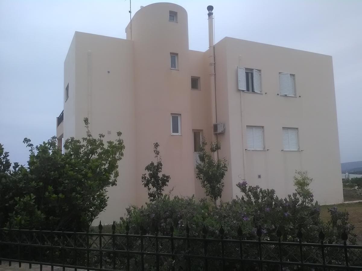 Bright Home In Rethymno Exterior photo